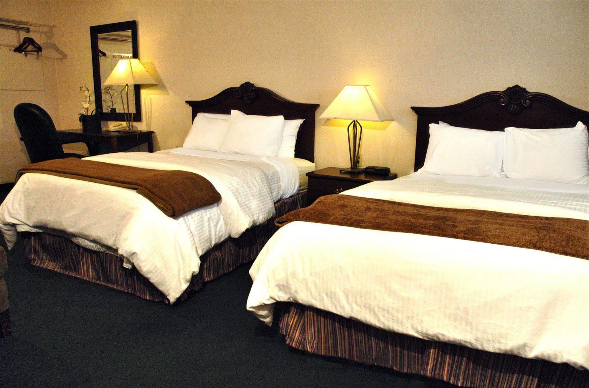 Ambassador Hotel Sudbury Kültér fotó