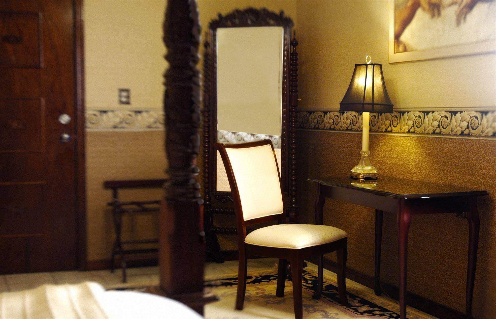 Ambassador Hotel Sudbury Kültér fotó