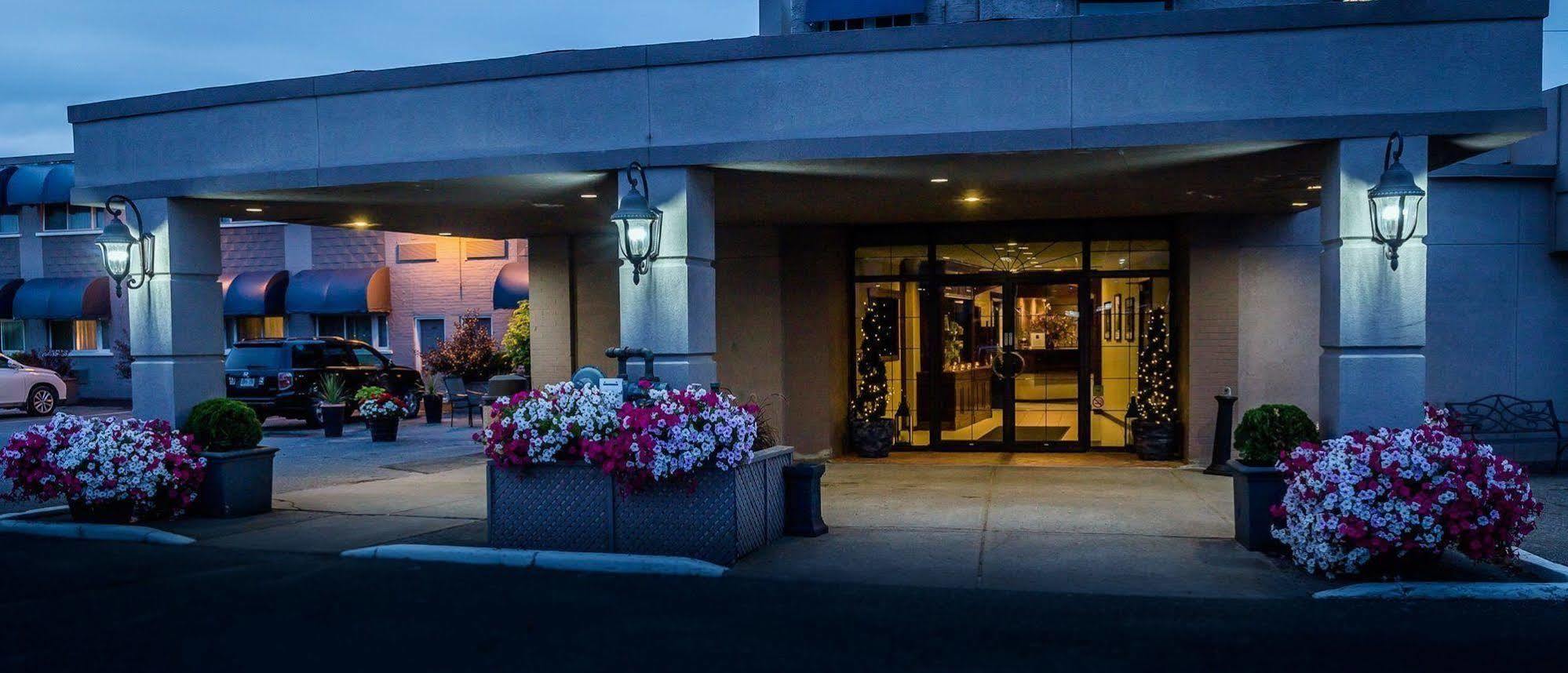 Ambassador Hotel Sudbury Kültér fotó